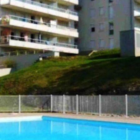 Le Doubs Cosy Apartment เบอซองซง ภายนอก รูปภาพ